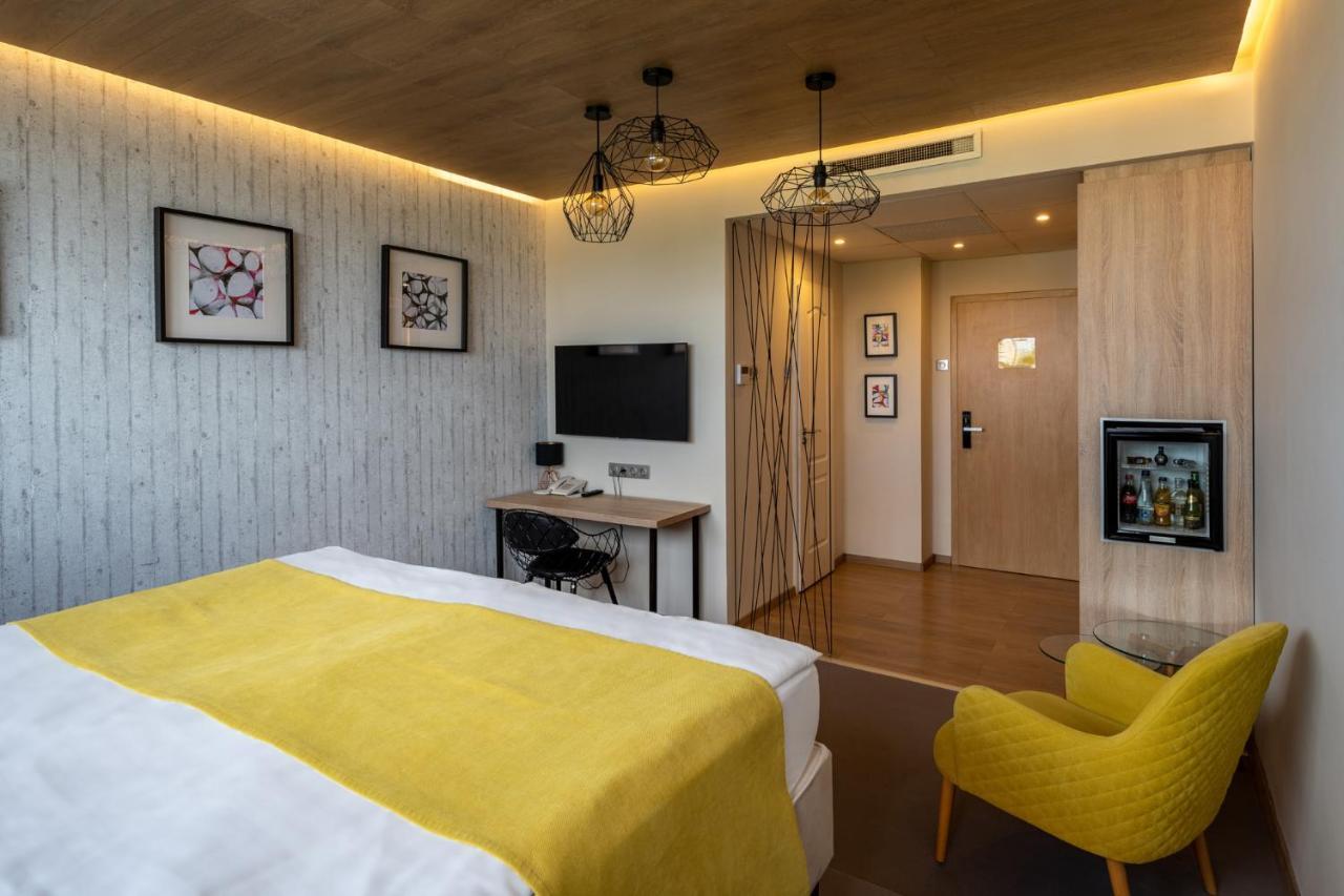 Hotel Bodrog Wellness & Elix Spa Sarospatak Exterior photo