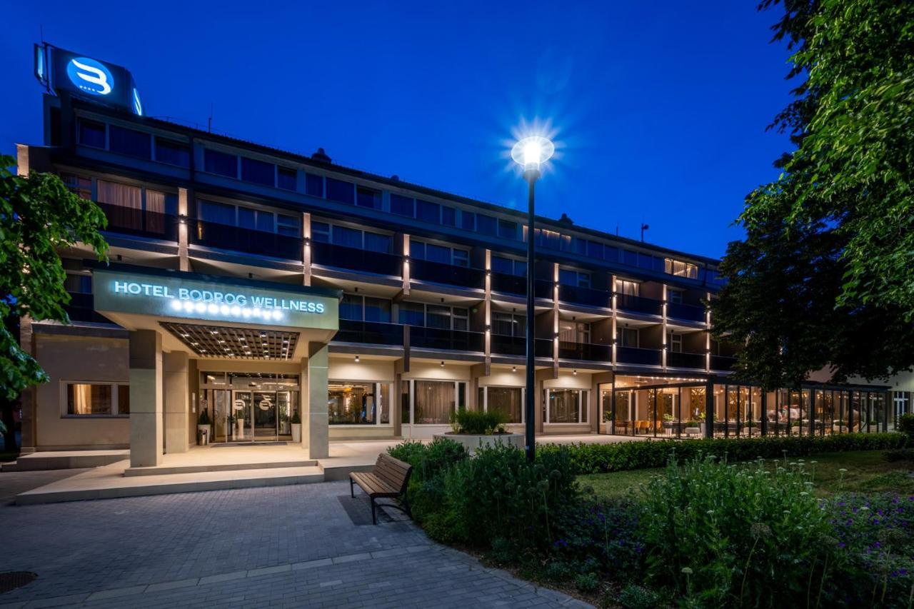Hotel Bodrog Wellness & Elix Spa Sarospatak Exterior photo