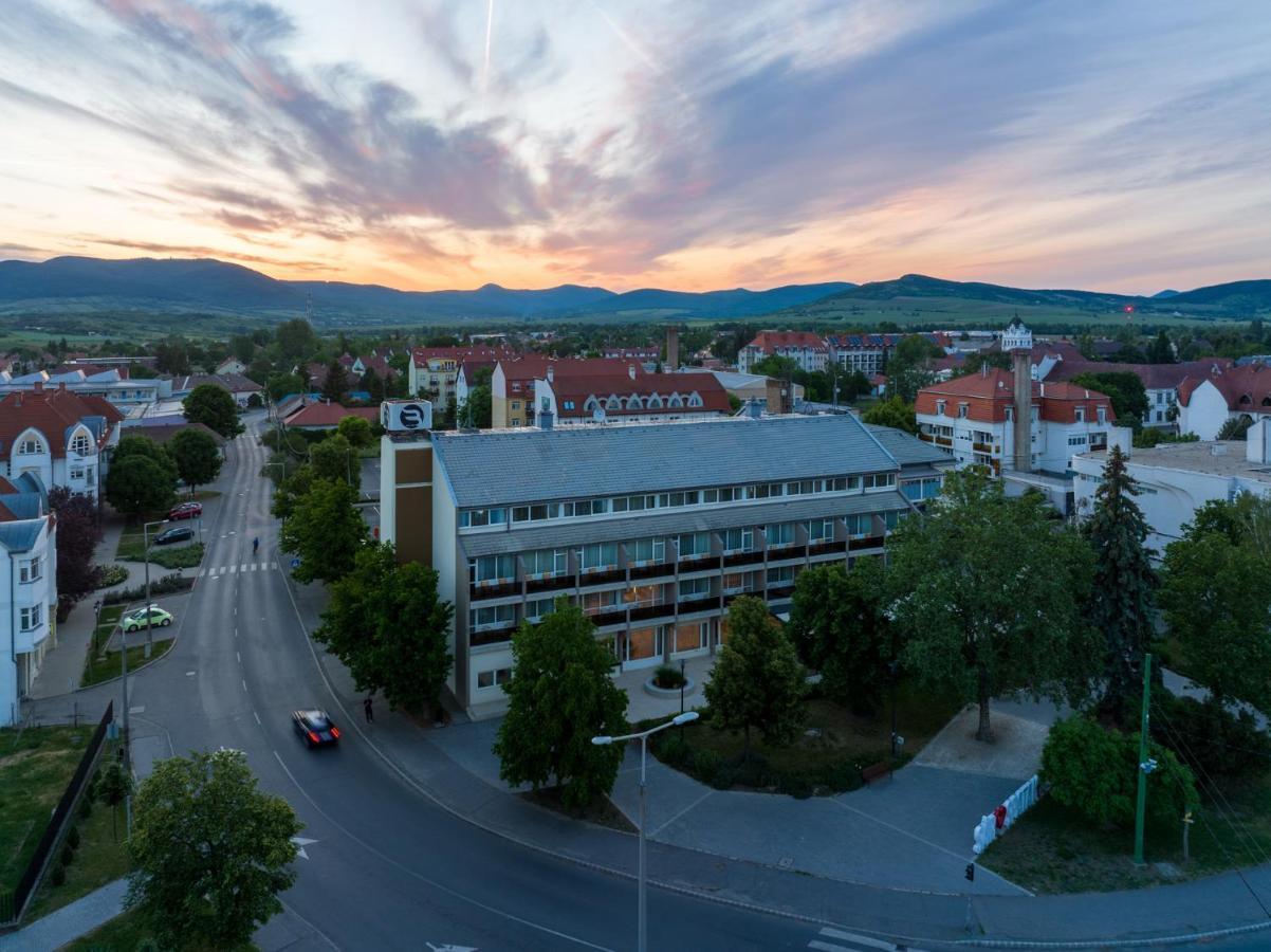 Hotel Bodrog Wellness & Elix Spa Sarospatak Exterior photo