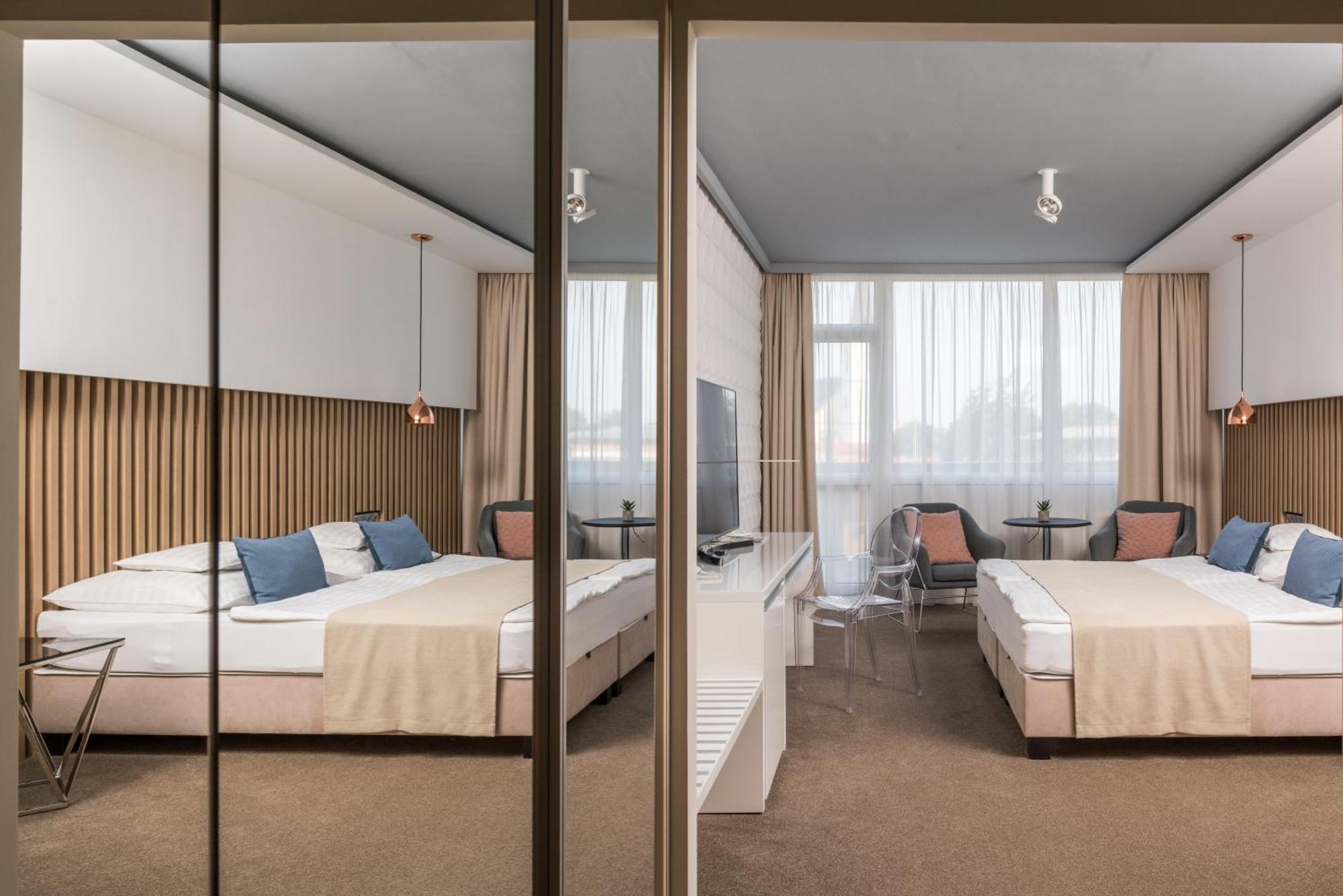 Hotel Bodrog Wellness & Elix Spa Sarospatak Exterior photo